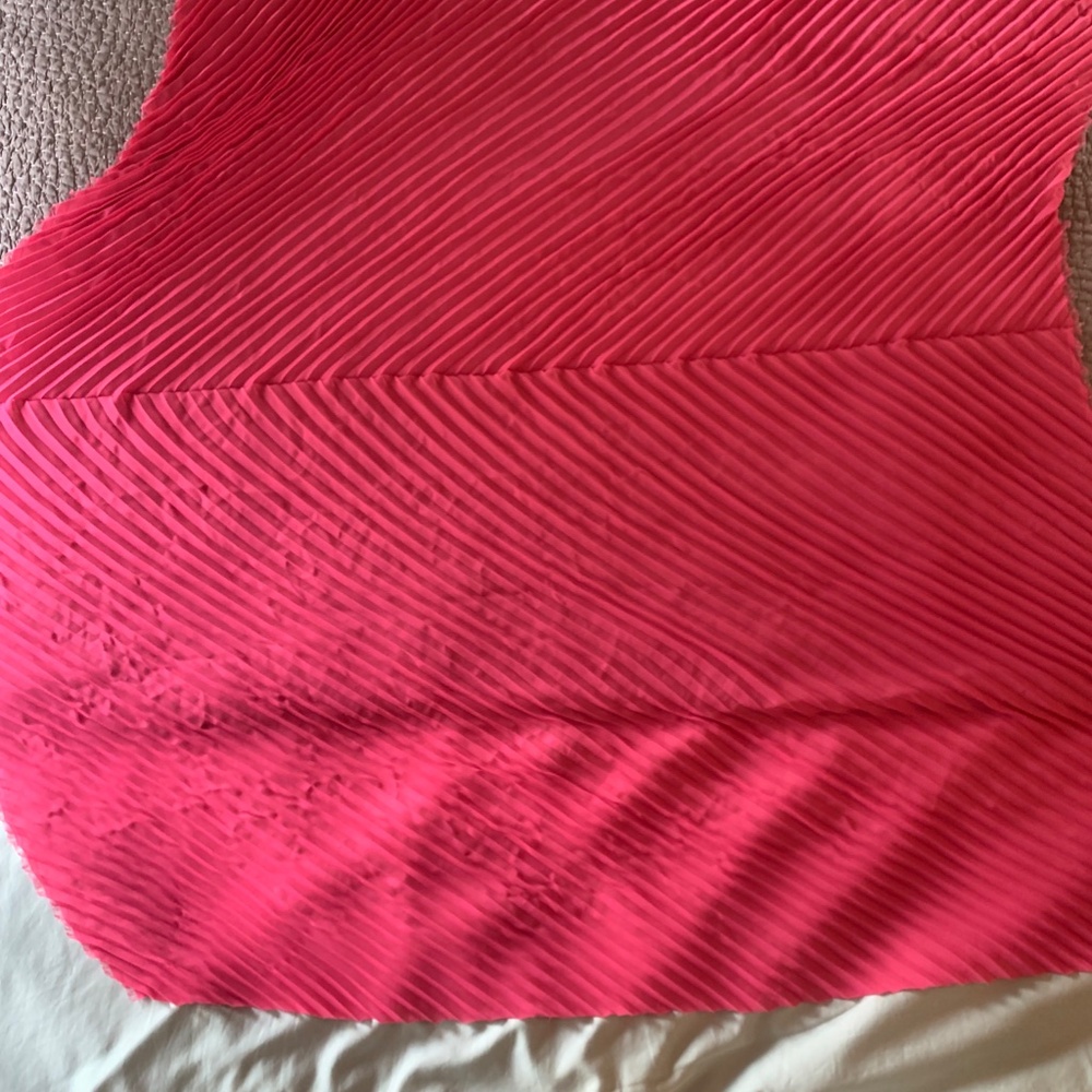 Pleated Georgette Unique Yardage/ Raspberry Pink - image 8